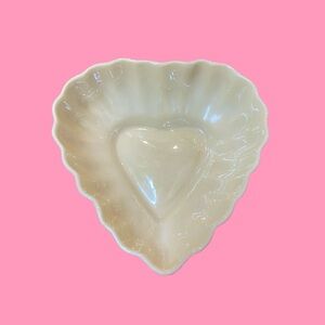 Belleek 1965-1980 Scalloped Heart Dish Ireland Ceramics 6th Edition Trinket Bowl